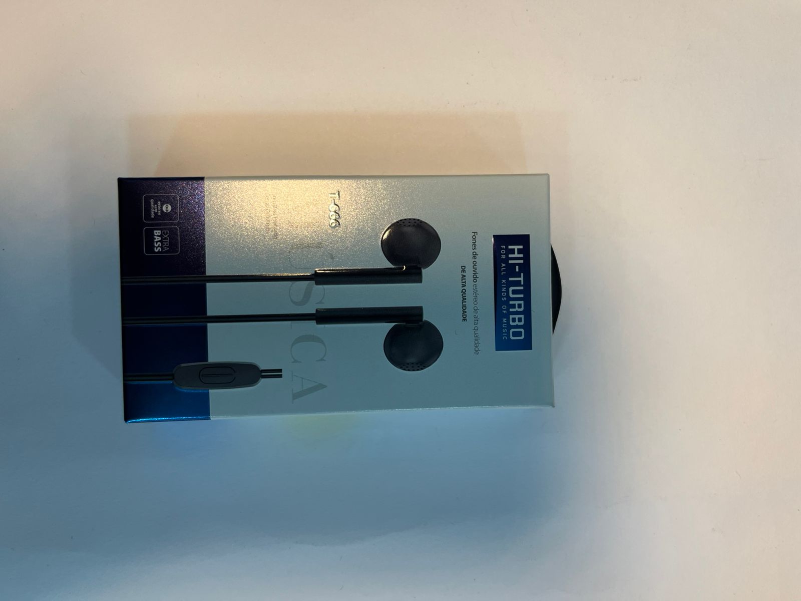 Fone, headset ou acessório de áudio — modelo da embalagem 058